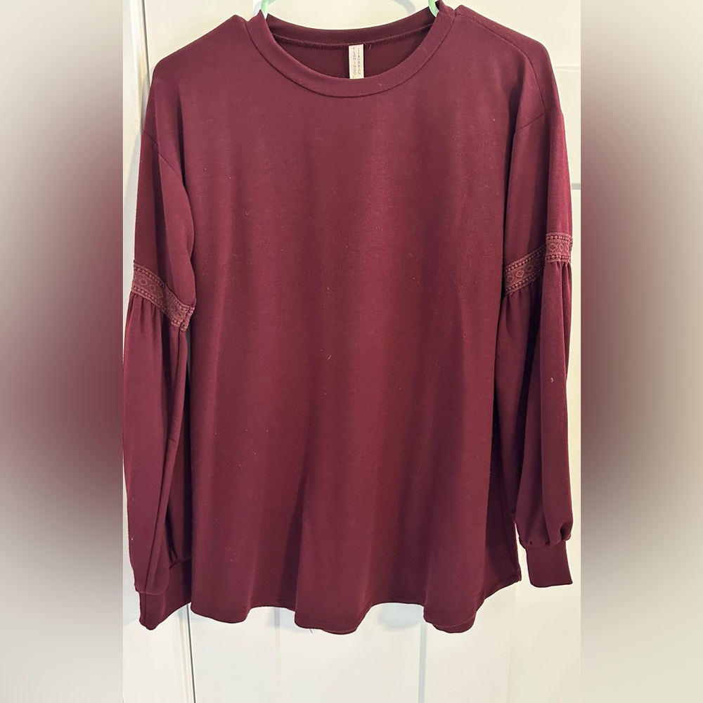 Women's Long Sleeve Lace-Trim Top in Wine